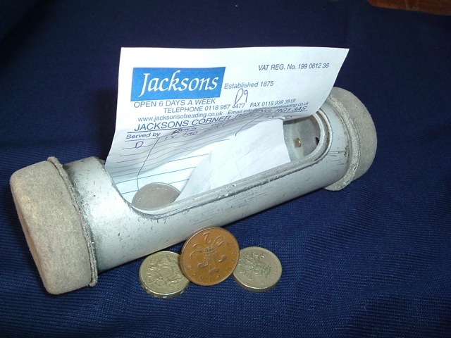 Cash-carrier-©-Thomas-Macey